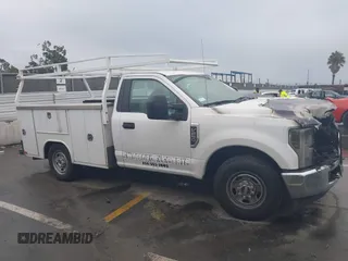 2019 Ford Super Duty F-250 SRW XL with VIN 1FDBF2A60KEC36428, listed as a IAAI auction lot 41735313 with 1 mi miles. Bid and sale history available at carsss.com. Image 12.