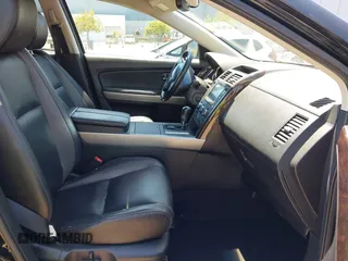 2011 Mazda CX-9 Grand Touring with VIN JM3TB2DV1B0300682, listed as a IAAI auction lot 42702969 with 195,068 mi miles and . Bid and sale history available at DreamBid. Image 5.
