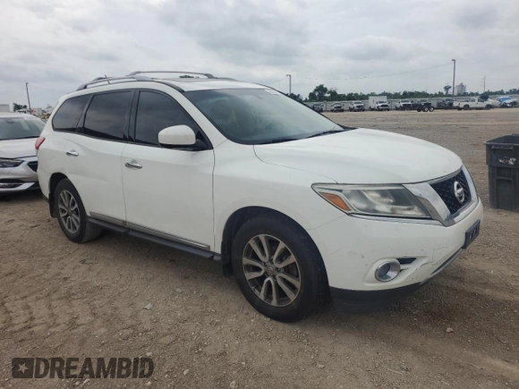 2016 Nissan Pathfinder SV with VIN 5N1AR2MN2GC658872, listed as a Copart auction lot 54920735 with 152,133 mi miles and Clean Title. Bid and sale history available at carsss.com. Image 4.