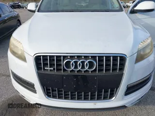 2012 Audi Q7 3.0T Premium Plus with VIN WA1LGAFE7CD010386, listed as a IAAI auction lot 41307785 with 208,704 mi miles. Bid and sale history available at carsss.com. Image 6.
