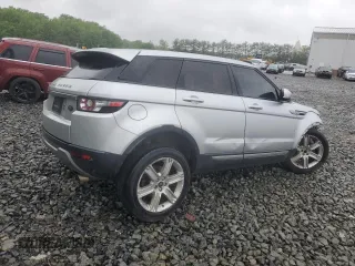 2013 Land Rover Range Rover Evoque Pure Plus z VIN SALVP2BG1DH845186, wystawiony jako Copart lot #57889835 z przebiegiem Nie podano mil oraz Szkody całkowita. Historia ofert i sprzedaży dostępna na DreamBid. Obrazek 3.