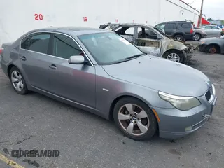 2008 BMW 5 Series 528i with VIN WBANU53578BY65107, listed as a IAAI auction lot 41754660 with 204,524 mi miles and . Bid and sale history available at carsss.com. Image 1.