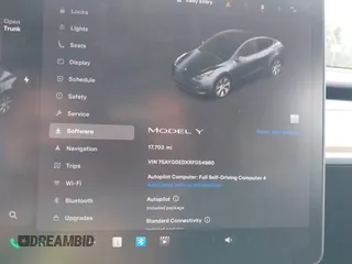 2024 Tesla Model Y с VIN 7SAYGDEDXRF054960, выставлен на аукционе IAAI как лот 42585098 с пробегом 17 703 миль миль и . История ставок и продаж доступна на DreamBid. Изображение 7.