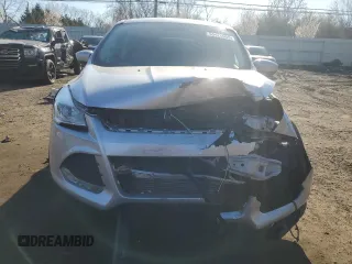 2015 Ford Escape SE with VIN 1FMCU9G97FUB82206, listed as a Copart auction lot 53426005 with Not Provided miles and Salvage Title. Bid and sale history available at DreamBid. Image 5.