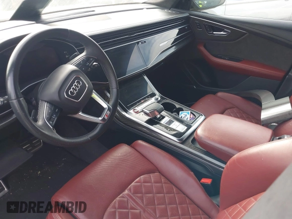2022 Audi SQ8 Prestige z VIN WA1CWBF11ND017665, wystawiony jako IAAI lot #41430807 z przebiegiem 30 619 mil mil oraz . Historia ofert i sprzedaży dostępna na DreamBid. Obrazek 17.