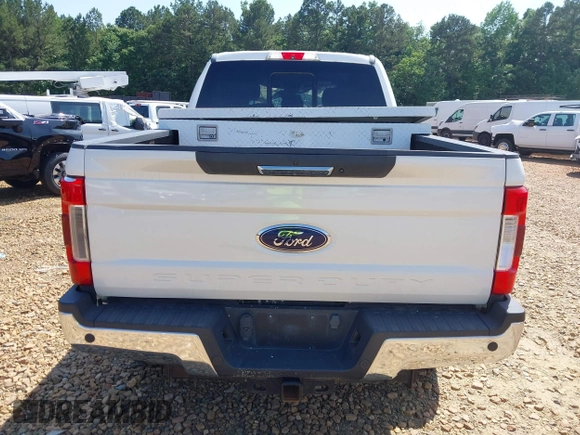 2017 Ford F-250 Lariat с VIN 1FT7W2BT6HEC29829, выставлен на аукционе IAAI как лот 39307635 с пробегом 137 658 миль миль и . История ставок и продаж доступна на DreamBid. Изображение 16.