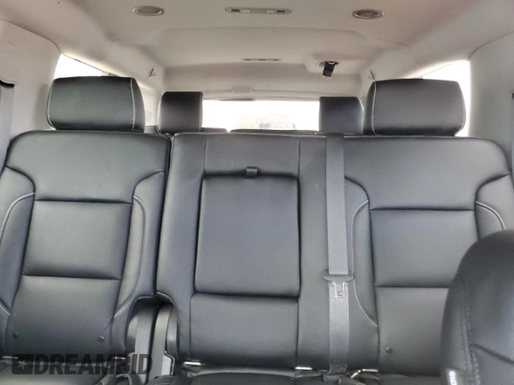 2019 Chevrolet Suburban LS z VIN 1GNSCGKC2KR297407, wystawiony jako Copart lot #75224194 z przebiegiem 93 562 mil mil oraz Szkoda całkowita • Salvage title. Historia ofert i sprzedaży dostępna na DreamBid. Obrazek 10.