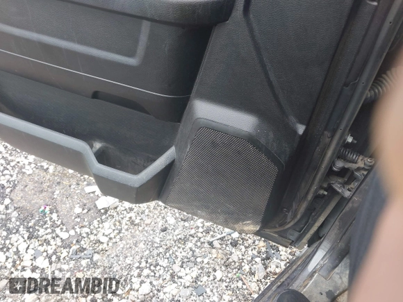 2022 Ram 1500 Tradesman z VIN 1C6RR6FG9NS222835, wystawiony jako IAAI lot #42156693 z przebiegiem 71 564 mil mil oraz . Historia ofert i sprzedaży dostępna na DreamBid. Obrazek 6.
