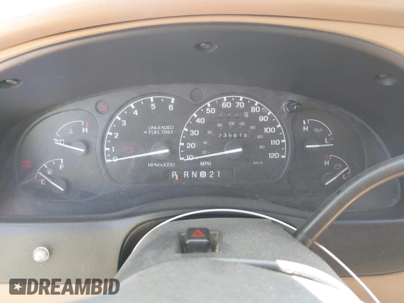 1996 Ford Explorer XL with VIN 1FMDU34X9TUA11179, listed as a IAAI auction lot 42713001 with 235,618 mi miles and . Bid and sale history available at DreamBid. Image 7.