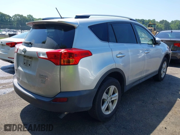 2013 Toyota RAV4 XLE с VIN JTMRFREV9DD022222, выставлен на аукционе IAAI как лот 42530180 с пробегом 218 930 миль миль и . История ставок и продаж доступна на DreamBid. Изображение 4.