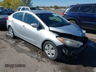 2016 Kia Forte LX with VIN KNAFK4A66G5463821, listed as a IAAI auction lot 40686914 with 67,123 mi miles. Bid and sale history available at carsss.com. Image 1.