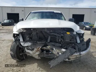 2019 Ram 1500 Express z VIN 1C6RR7FG2KS720893, wystawiony jako Copart lot #59665855 z przebiegiem 90 172 mil mil oraz Nie do naprawy • Non repairable. Historia ofert i sprzedaży dostępna na DreamBid. Obrazek 5.