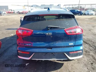 2018 Kia Niro LX with VIN KNDCB3LCXJ5117068, listed as a IAAI auction lot 41784164 with 88,859 mi miles. Bid and sale history available at carsss.com. Image 16.