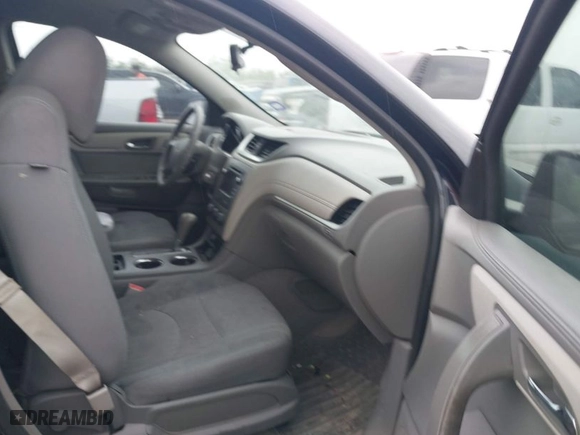 2015 Chevrolet Traverse LS with VIN 1GNKRFKD9FJ306769, listed as a IAAI auction lot 41927354 with 1 mi miles. Bid and sale history available at carsss.com. Image 5.