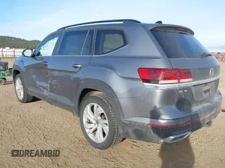 2022 Volkswagen Atlas SE z VIN 1V2HR2CA4NC523017, wystawiony jako IAAI lot #41754371 z przebiegiem 23 745 mil mil oraz . Historia ofert i sprzedaży dostępna na DreamBid. Obrazek 3.