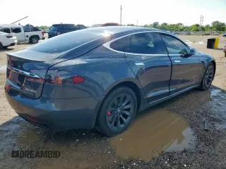 2019 Tesla Model S 100D z VIN 5YJSA1E47KF341410, wystawiony jako Copart lot #58707445 z przebiegiem Nie podano mil oraz Szkoda całkowita • Salvage title. Historia ofert i sprzedaży dostępna na DreamBid. Obrazek 3.
