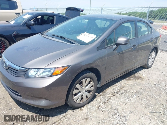 2012 Honda Civic LX z VIN 19XFB2F52CE076933, wystawiony jako IAAI lot #42149375 z przebiegiem 155 496 mil mil oraz . Historia ofert i sprzedaży dostępna na DreamBid. Obrazek 17.