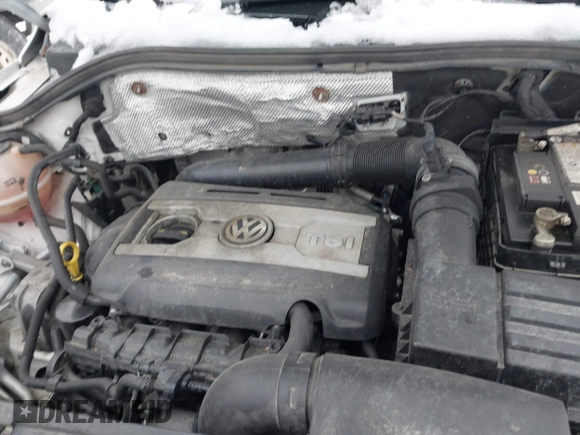 2016 Volkswagen Tiguan S with VIN WVGBV7AX2GW550558, listed as a IAAI auction lot 41553304 with 100,864 mi miles and . Bid and sale history available at DreamBid. Image 10.