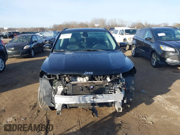 2018 Jeep Compass Limited with VIN 3C4NJDCB4JT501582, listed as a IAAI auction lot 40843136 with 62,986 mi miles. Bid and sale history available at carsss.com. Image 12.