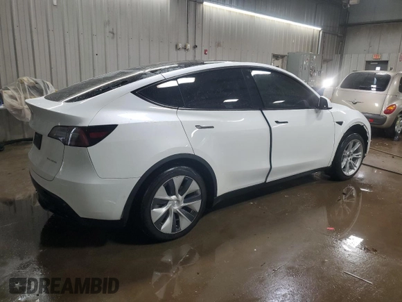 2021 Tesla Model Y Long Range with VIN 5YJYGDEE4MF231016, listed as a Copart auction lot 50908475 with 35,216 mi miles and Salvage Title. Bid and sale history available at DreamBid. Image 3.