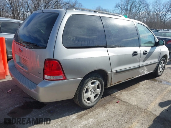 2004 Ford Freestar SE z VIN 2FMZA51634BB15552, wystawiony jako IAAI lot #41448164 z przebiegiem 240 212 mil mil oraz . Historia ofert i sprzedaży dostępna na DreamBid. Obrazek 4.