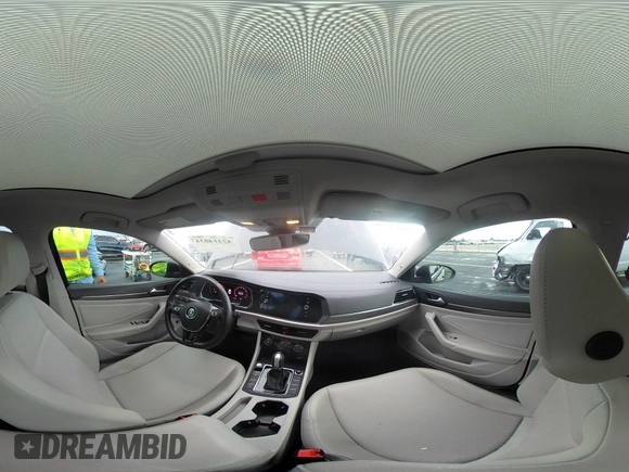 2019 Volkswagen Jetta SEL z VIN 3VWEB7BU2KM273950, wystawiony jako IAAI lot #42414034 z przebiegiem 84 100 mil mil oraz . Historia ofert i sprzedaży dostępna na DreamBid. Obrazek 18.