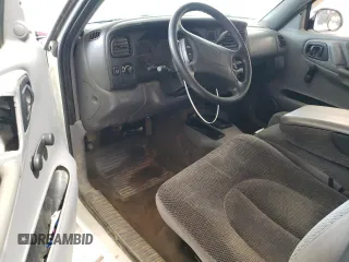 1998 Dodge Dakota SLT with VIN 1B7GG22X1WS732201, listed as a Copart auction lot 53292865 with 212,198 mi miles and Salvage Title. Bid and sale history available at carsss.com. Image 8.