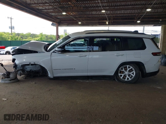 2023 Jeep Grand Cherokee Limited with VIN 1C4RJKBGXP8767666, listed as a IAAI auction lot 42364044 with 22,631 mi miles and . Bid and sale history available at DreamBid. Image 6.