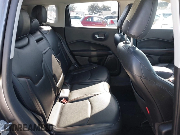 2019 Jeep Compass Trailhawk with VIN 3C4NJDDB3KT759849, listed as a IAAI auction lot 42141467 with 100,915 mi miles and . Bid and sale history available at DreamBid. Image 8.