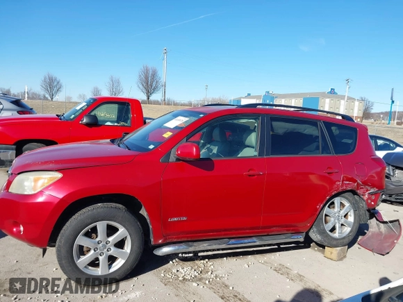 2008 Toyota RAV4 Ltd with VIN JTMZD31V086071330, listed as a IAAI auction lot 41655978 with 223,411 mi miles. Bid and sale history available at carsss.com. Image 14.