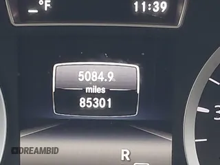 2017 Infiniti QX30 Premium z VIN SJKCH5CR2HA022260, wystawiony jako IAAI lot #42067553 z przebiegiem 85 301 mil mil oraz . Historia ofert i sprzedaży dostępna na DreamBid. Obrazek 15.