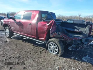 2019 Ram 2500 Laramie with VIN 3C6UR5NL8KG652913, listed as a IAAI auction lot 41611071 with 154,955 mi miles. Bid and sale history available at carsss.com. Image 3.
