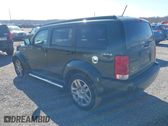 2010 Dodge Nitro SE z VIN 1D4PU2GK4AW144948, wystawiony jako IAAI lot #41718661 z przebiegiem 212 397 mil mil oraz . Historia ofert i sprzedaży dostępna na DreamBid. Obrazek 3.