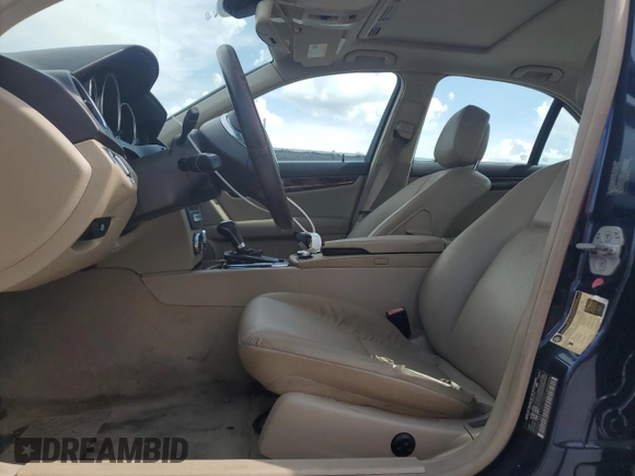 2012 Mercedes-Benz C 300 Sport with VIN WDDGF8BB1CR210302, listed as a Copart auction lot 64289725 with 136,499 mi miles and Clean title. Bid and sale history available at DreamBid. Image 7.