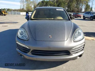 2011 Porsche Cayenne S with VIN WP1AB2A25BLA44568, listed as a Copart auction lot 50567375 with 135,166 mi miles and Salvage title. Bid and sale history available at DreamBid. Image 5.