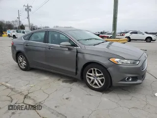 2013 Ford Fusion SE with VIN 3FA6P0HR5DR205592, listed as a Copart auction lot 87661635 with 186,606 mi miles and Clean Title. Bid and sale history available at carsss.com. Image 4.