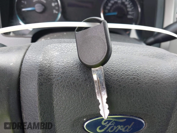 2013 Ford F-150 XL with VIN 1FTEW1CMXDKE99134, listed as a IAAI auction lot 42058789 with 218,432 mi miles. Bid and sale history available at carsss.com. Image 11.