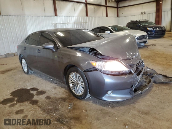 2013 Lexus ES 250 with VIN JTHBK1GG4D2000698, listed as a Copart auction lot 54052405 with 145,075 mi miles and Clean Title. Bid and sale history available at DreamBid. Image 4.