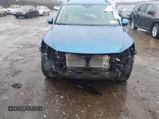 2017 Volkswagen Tiguan S with VIN WVGBV7AX8HK009247, listed as a IAAI auction lot 41346498 with 190,952 mi miles and . Bid and sale history available at DreamBid. Image 12.