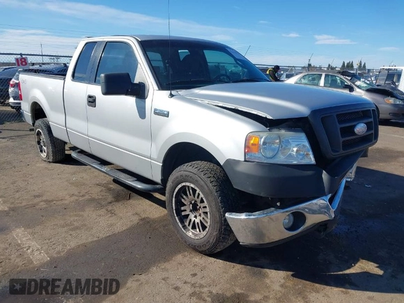 2006 Ford F-150 XLT with VIN 1FTPX14V66FA97314, listed as a IAAI auction lot 41623791 with 215,882 mi miles. Bid and sale history available at carsss.com. Image 1.