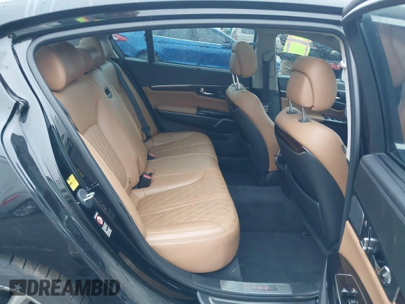 2015 Kia K900 Luxury with VIN KNALW4D46F6025309, listed as a IAAI auction lot 41316628 with 152,925 mi miles. Bid and sale history available at carsss.com. Image 8.