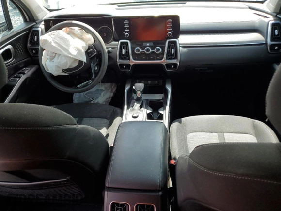 2022 Kia Sorento LX with VIN 5XYRG4LC4NG128842, listed as a Copart auction lot 60874745 with 12,775 mi miles and Salvage title. Bid and sale history available at DreamBid. Image 8.