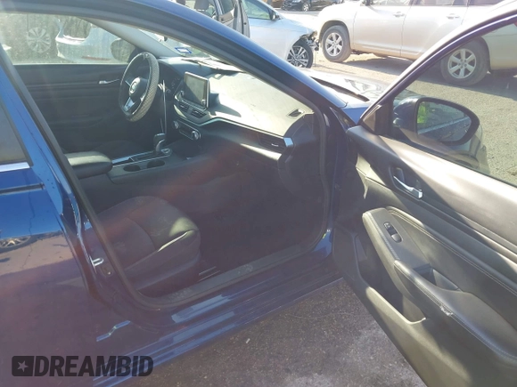 2020 Nissan Altima S z VIN 1N4BL4BV7LC156965, wystawiony jako IAAI lot #42027902 z przebiegiem 93 769 mil mil oraz . Historia ofert i sprzedaży dostępna na DreamBid. Obrazek 5.