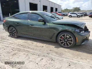 2024 BMW 4 Series 430i with VIN WBA63AV09RFR39400, listed as a Copart auction lot 47825465 with 29,689 mi miles and Non Repairable. Bid and sale history available at carsss.com. Image 4.