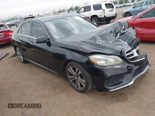 2014 Mercedes-Benz E 350 Sport with VIN WDDHF5KB2EA978715, listed as a IAAI auction lot 41698539 with 181,285 mi miles and . Bid and sale history available at carsss.com. Image 1.