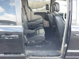2014 Chrysler Town & Country Touring with VIN 2C4RC1BG6ER268756, listed as a IAAI auction lot 42036502 with 240,395 mi miles. Bid and sale history available at carsss.com. Image 8.