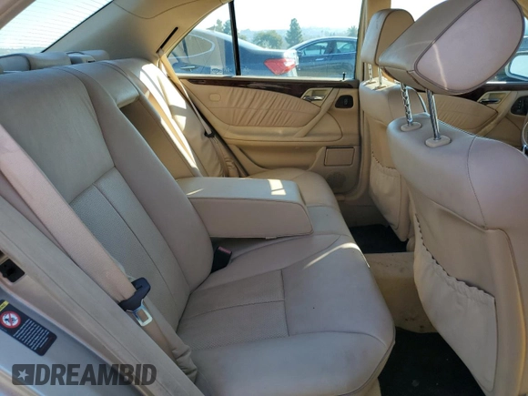 2001 Mercedes-Benz E-Class with VIN WDBJF70J91B263080, listed as a Copart auction lot 88094325 with 193,366 mi miles and Salvage Title. Bid and sale history available at carsss.com. Image 10.