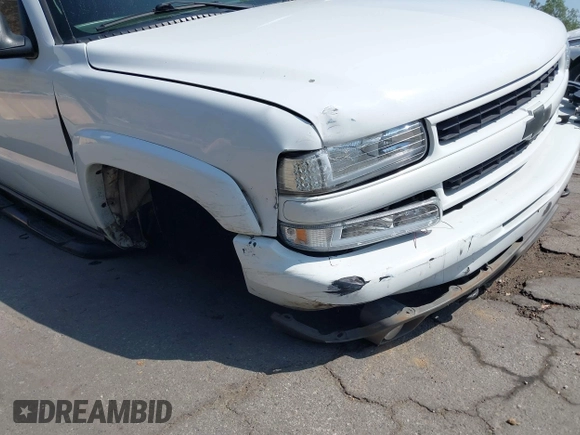 2004 Chevrolet Tahoe Z71 z VIN 1GNEK13Z04R258348, wystawiony jako IAAI lot #42371719 z przebiegiem 125 457 mil mil oraz . Historia ofert i sprzedaży dostępna na DreamBid. Obrazek 12.