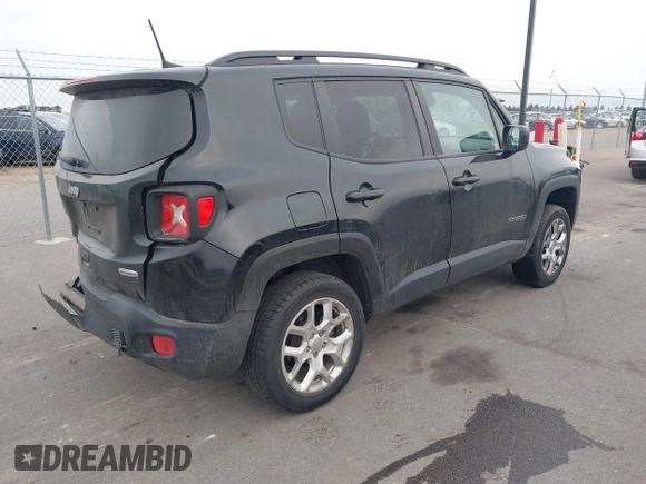 2018 Jeep Renegade Latitude with VIN ZACCJBBB4JPJ07324, listed as a IAAI auction lot 41854706 with 61,257 mi miles and . Bid and sale history available at carsss.com. Image 4.