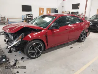 2023 Hyundai Elantra N Line z VIN KMHLR4AF1PU433094, wystawiony jako IAAI lot #41963748 z przebiegiem 25 685 mil mil oraz . Historia ofert i sprzedaży dostępna na DreamBid. Obrazek 18.